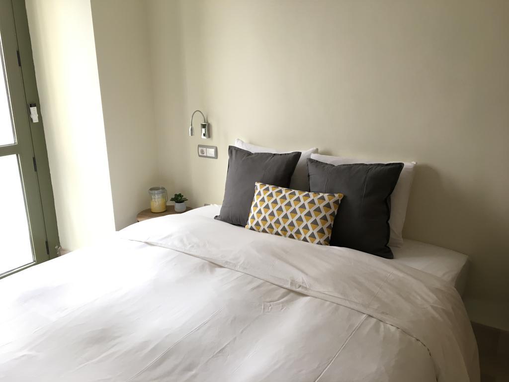 1E Azofaifo St Apartment Sevilla Eksteriør billede