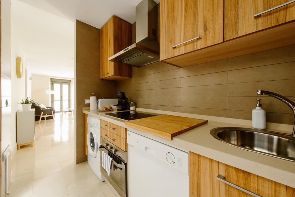 1E Azofaifo St Apartment Sevilla Eksteriør billede