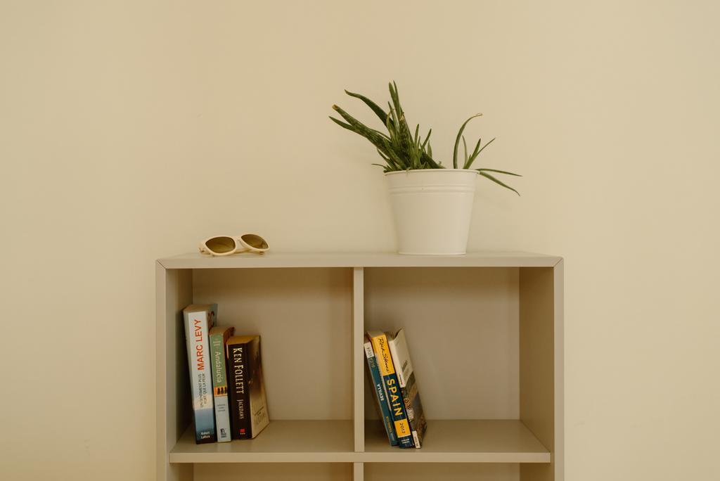 1E Azofaifo St Apartment Sevilla Eksteriør billede